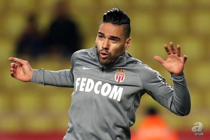 Canlı yayında açıkladı! İşte Falcao'nun İstanbul'a geleceği gün ve saat