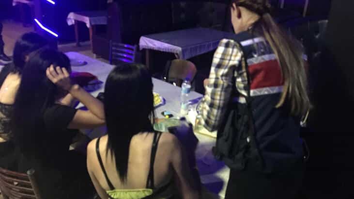 Cinsel İstismardan Aranıyordu Eğlence Mekanında Yakalandı!