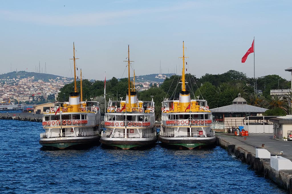 Metrodan Sonra Vapurlar Da 24 Saat Çalışmaya Başlıyor