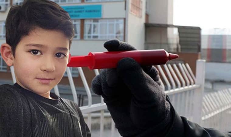 Şırınga Çikolata Yüzünden Hayatından Oldu!