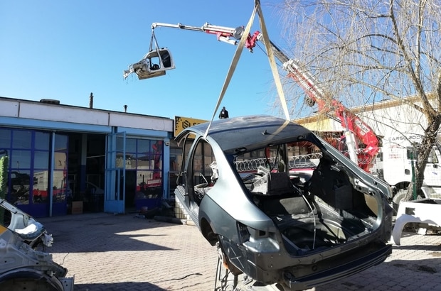 Çalıntı Araçların Parçalarını Satmalarıyla Yakalandılar!