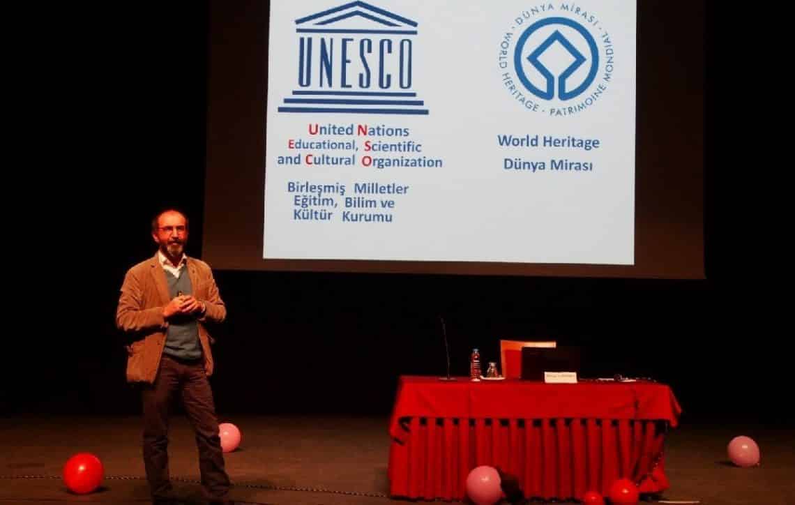 AKP’li Başkan Bilim Uzmanını Şantiyeye Sürdü