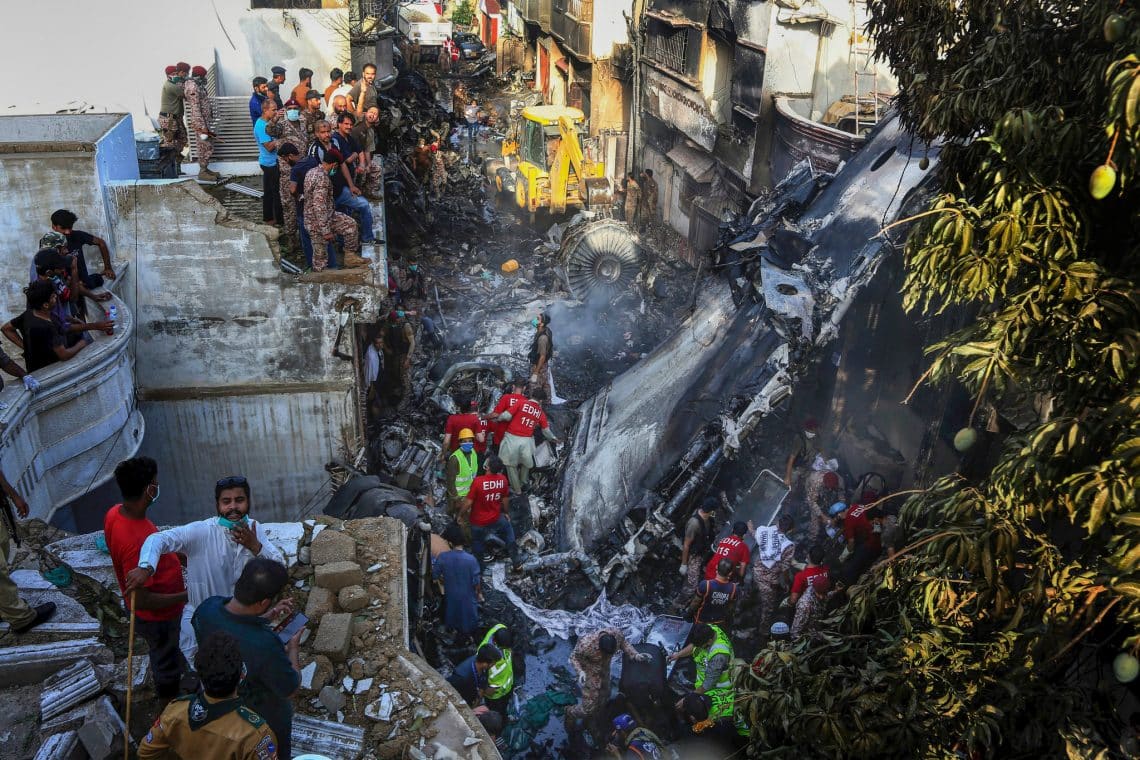 Pakistan Uçağının Düşme Sebebi Ortaya Çıktı