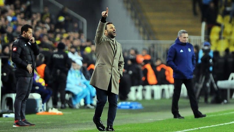 Fenerbahçe’den Okan Buruk Hamlesi!