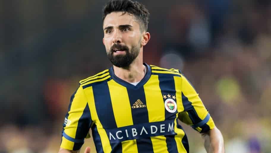 Başakşehir Sürpriz Bir İsimle Anlaşmaya Vardı!