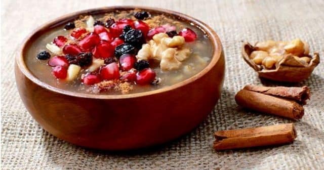 Diyanet Açıkladı: İşte 2020 Aşure Tarihi!