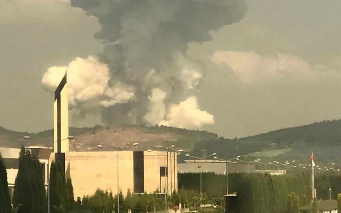 Risk Uzmanı Uyardı: Patlamanın Ardından Çıkan Gaz ve Dumanlar Zehirli