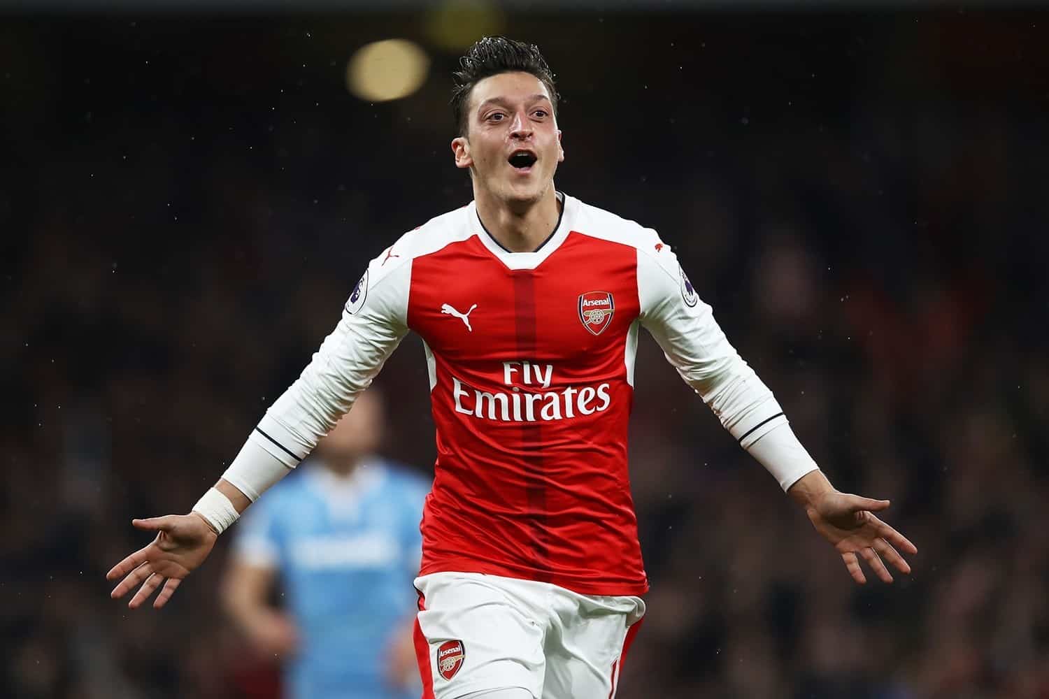 Arsenal’den Mesut Özil’e Şaşırtıcı Teklif!