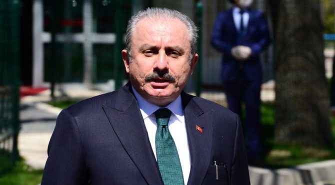 “AYM’nin Kararları Bağlayıcıdır”