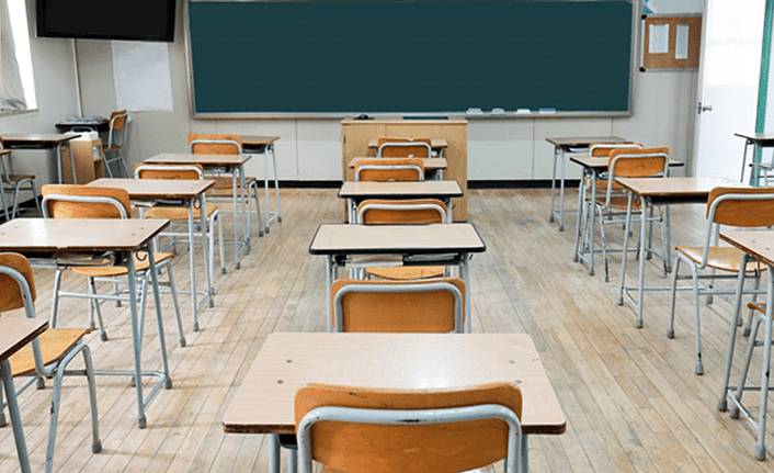 İzmir Milli Eğitim Müdürü Yahşi’den Okullara İlişkin Açıklama