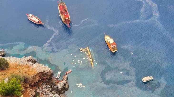 Son Dakika: Alanya’da Tur Teknesi Battı!
