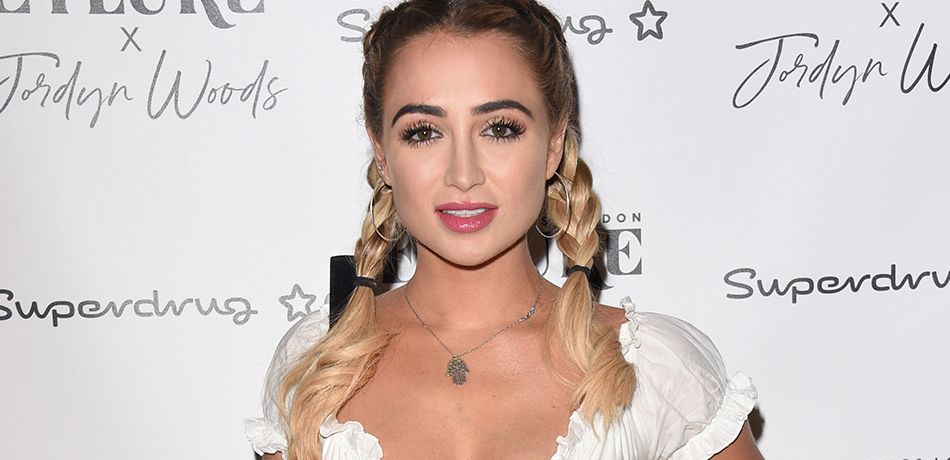 Çıplak Videosu İnternete Sızan Yarışmacı Eski Sevgilisini Suçladı!