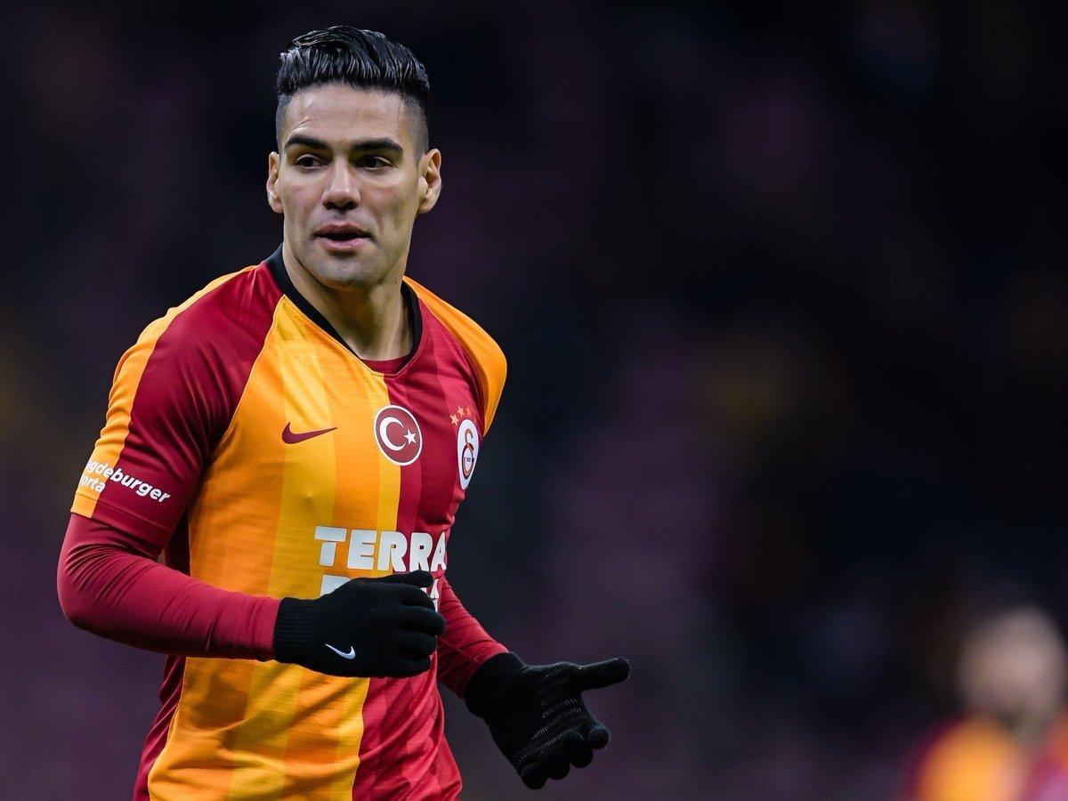 Galatasaray Falcao ile Yollarını Ayırıyor!