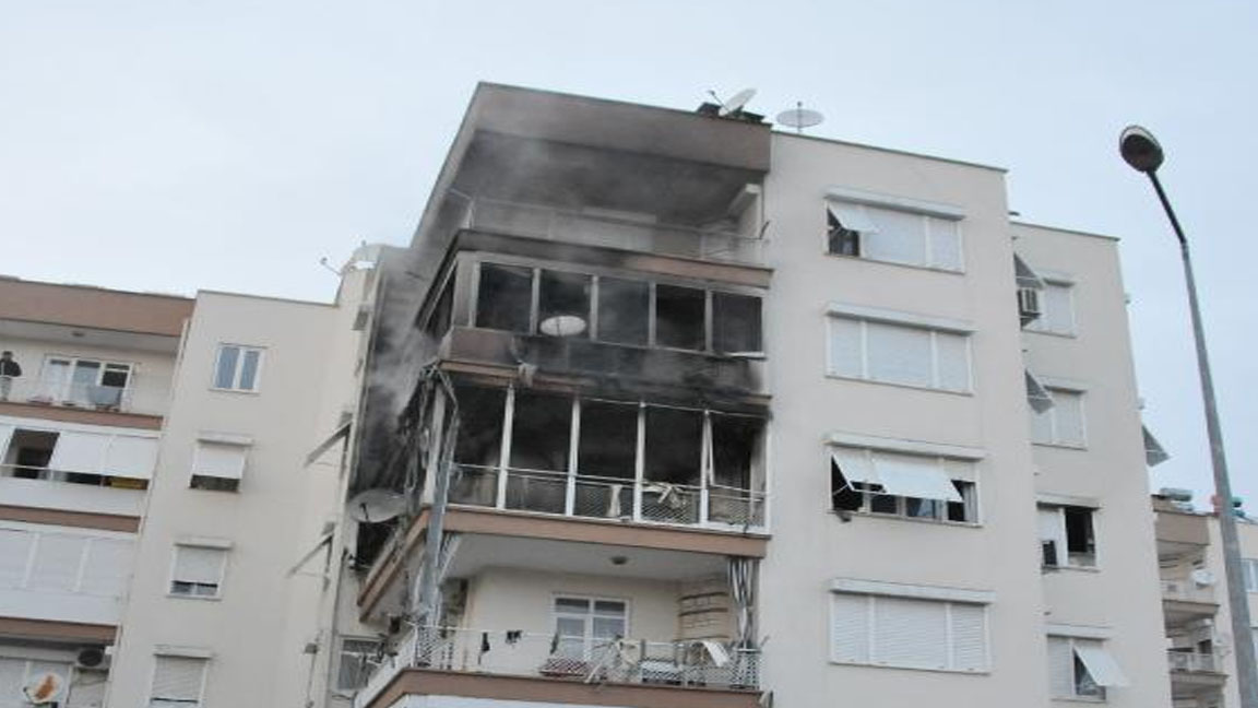 Antalya’da Kiracı Cinneti! 4 Kişi Dumandan Zehirlendi!