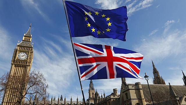 İngiltere, AB’ye Aşı Göndermemekte Kararlı