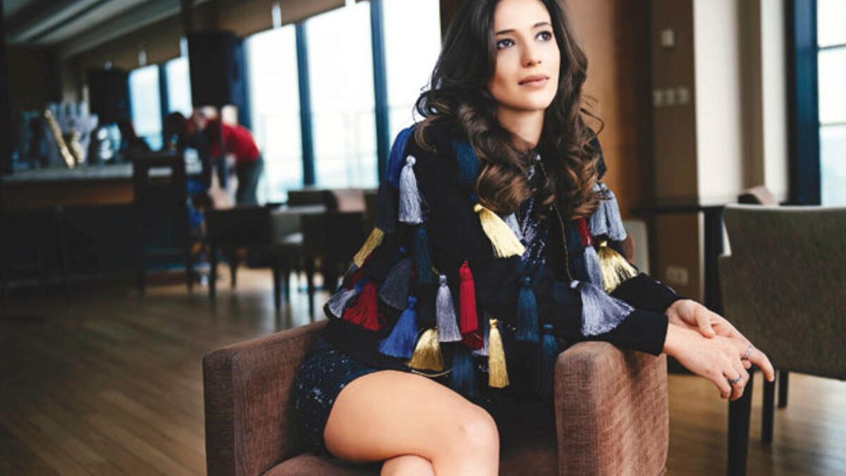 Nihal Yalçın'dan Şok İtiraf: Sanal Seks Yapmaya Çok Özeniyorum! 