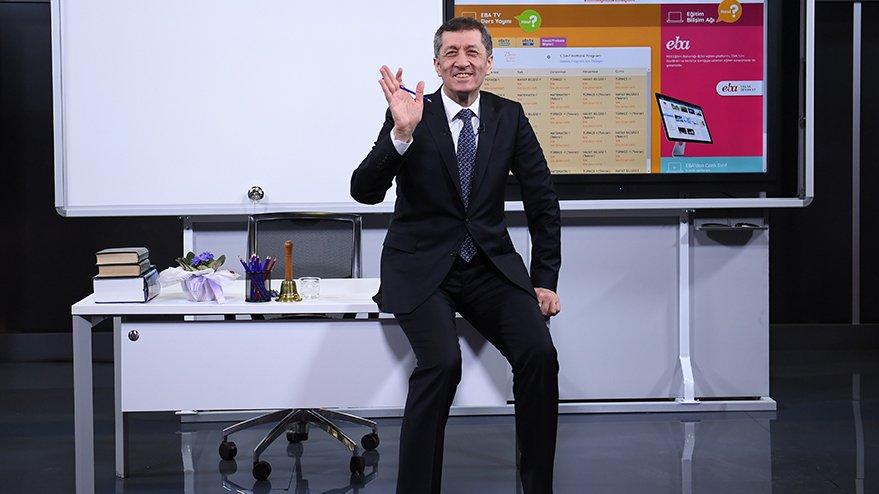 Bakan Selçuk: Uzaktan Eğitim Kalıcı Olacak