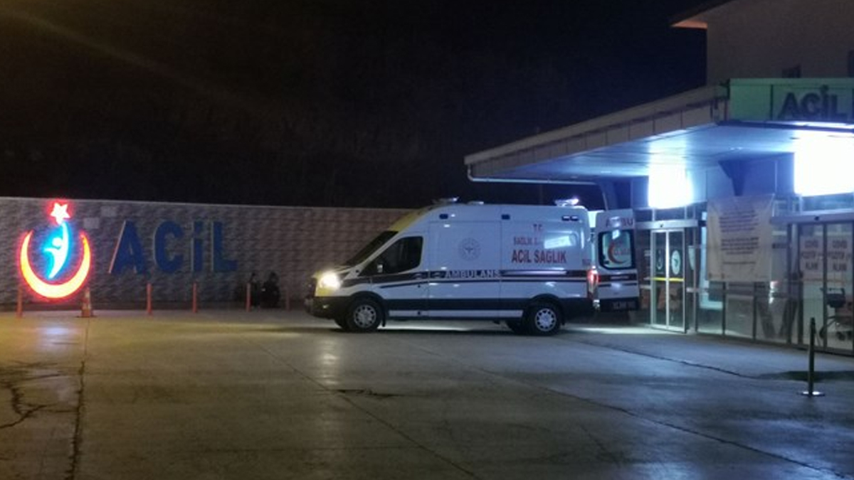 Arkadaşlarıyla Piknik Yaparken İntihar Etti!