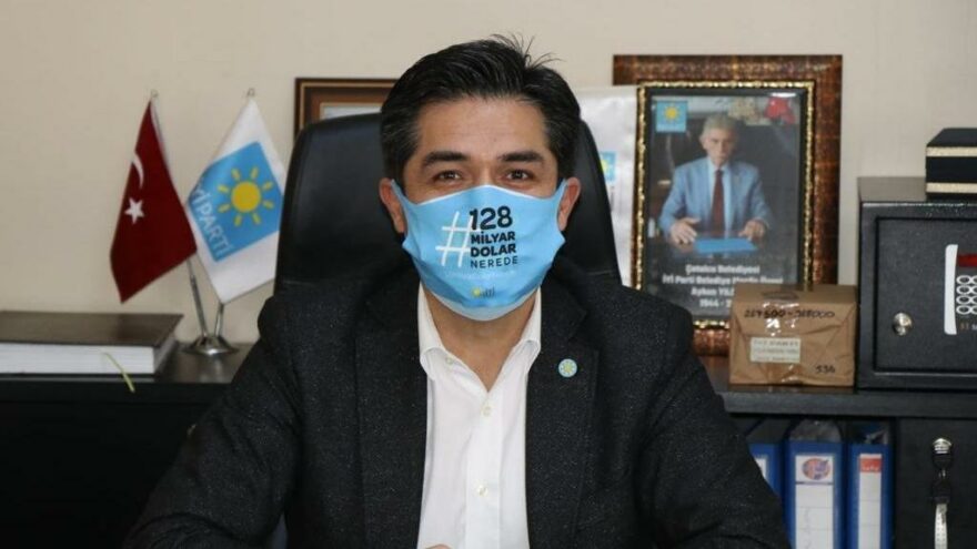 İYİ Parti “128 Milyar Dolar Nerede” Maskesi Dağıttı!