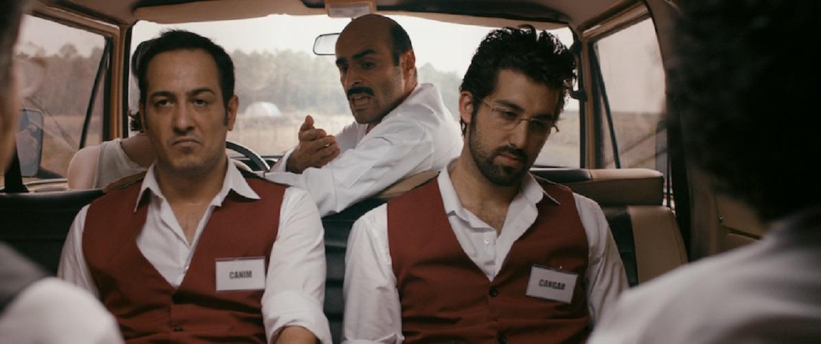 Ölümlü Dünya Filmine ATV'den Dolar Sansürü