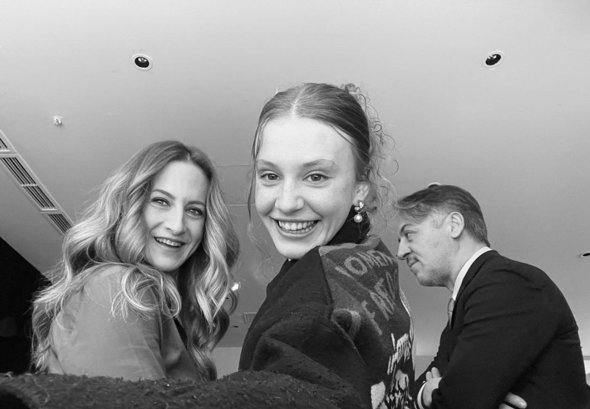 Ahsen Eroğlu’nun Jesti Canan Ergüder’i Mest Etti!