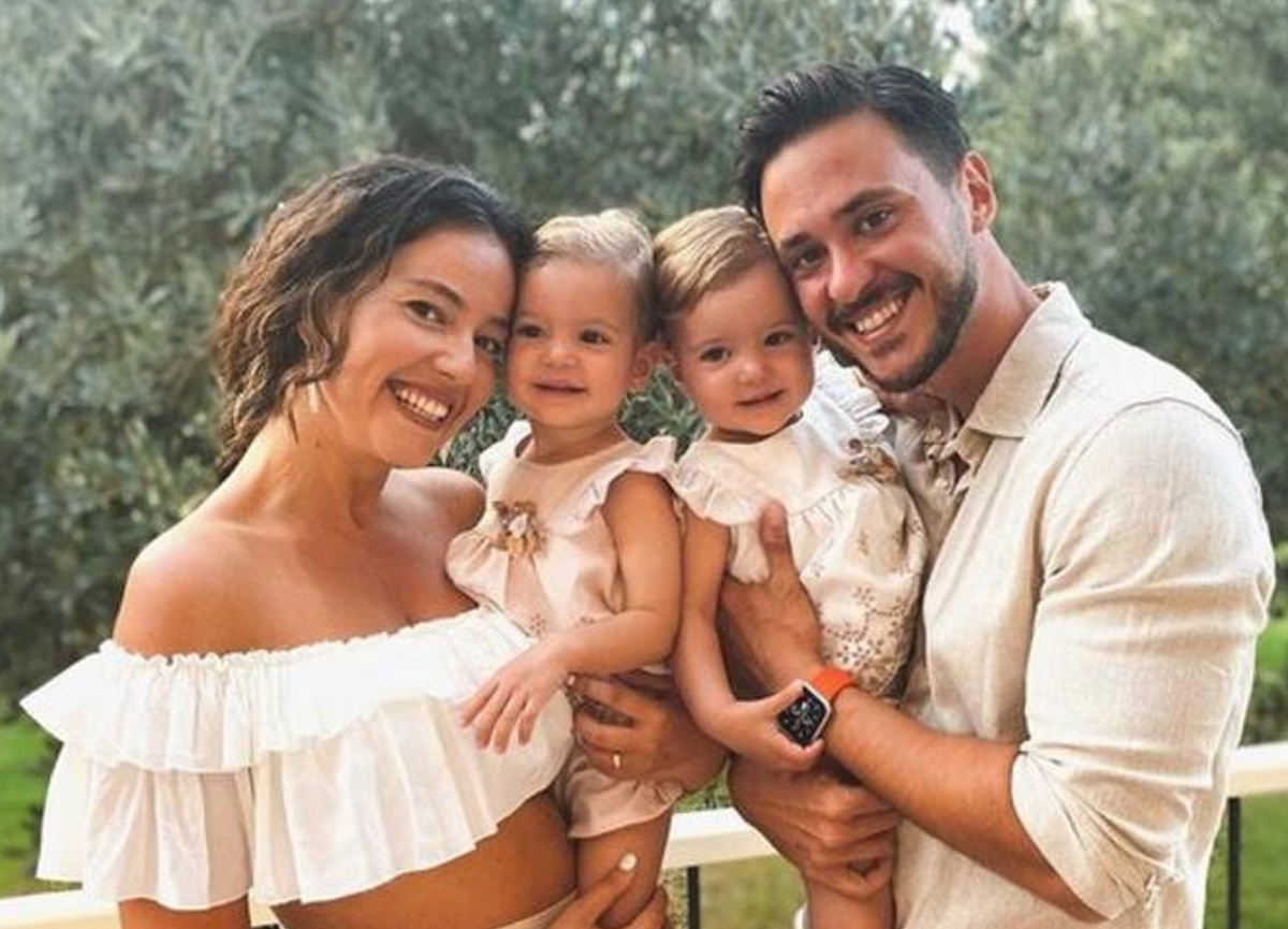 Pelin Akil Anneliğini Eleştirenlere İsyan Etti!