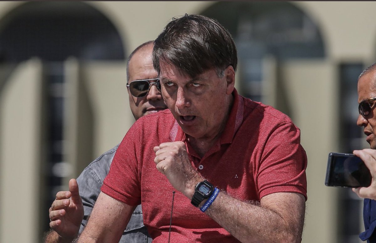 Brezilya Devlet Başkanı Bolsonaro Hastaneye Kaldırıldı