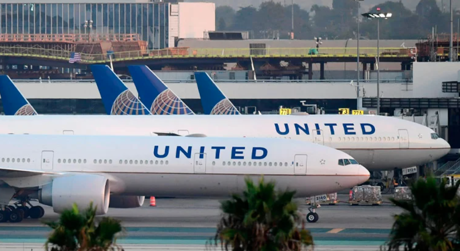 AirDrop Şakası Tüm Uçağın Boşaltılmasına Neden Oldu!