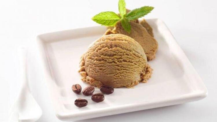 Türk Kahveli Dondurma Nasıl Yapılır?