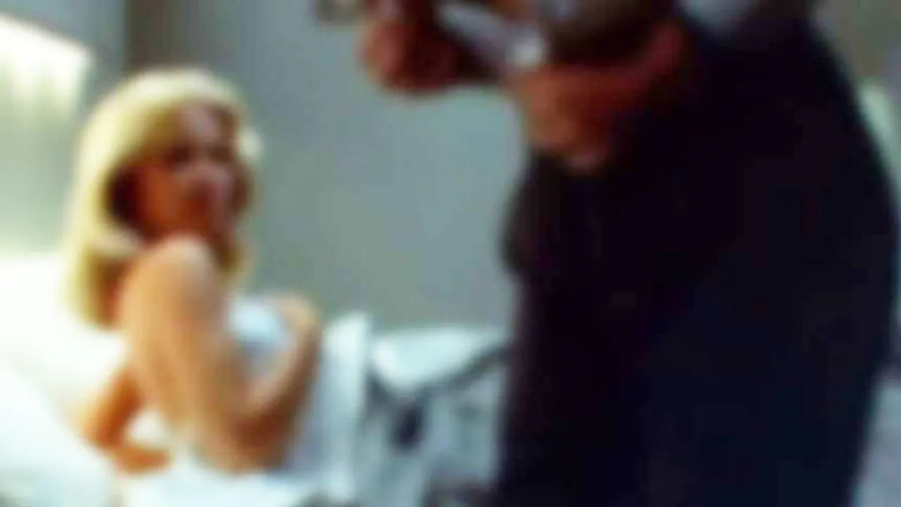 Jigolo Olmak İsterken, 77 Binlik Oldu