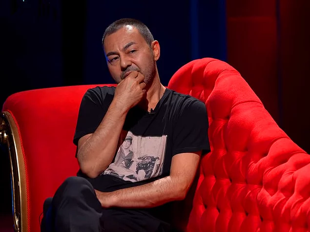 Serdar Ortaç’tan Üzen Haber!