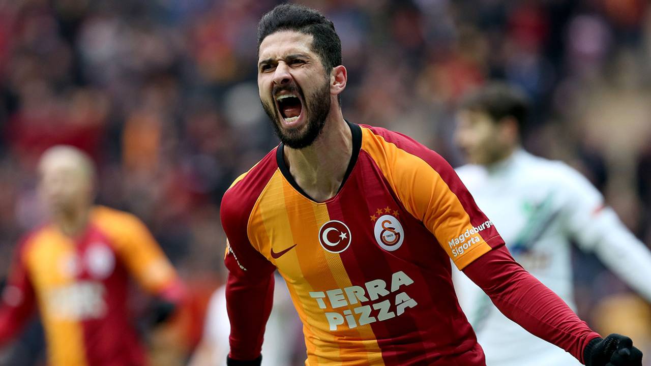 Emre Akbaba Alanyaspor Yolunda