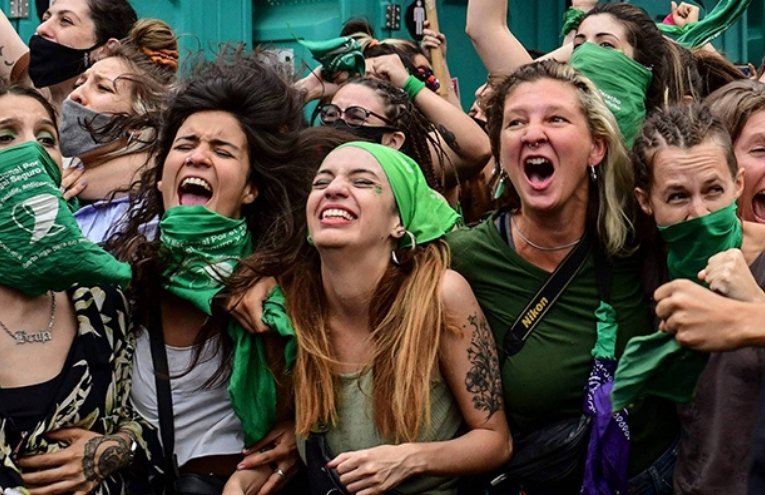 Meksikalı Kadınlar Kürtaj Savaşını Kazandı