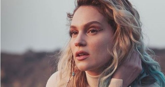 Farah Zeynep Abdullah İsyan Etti!