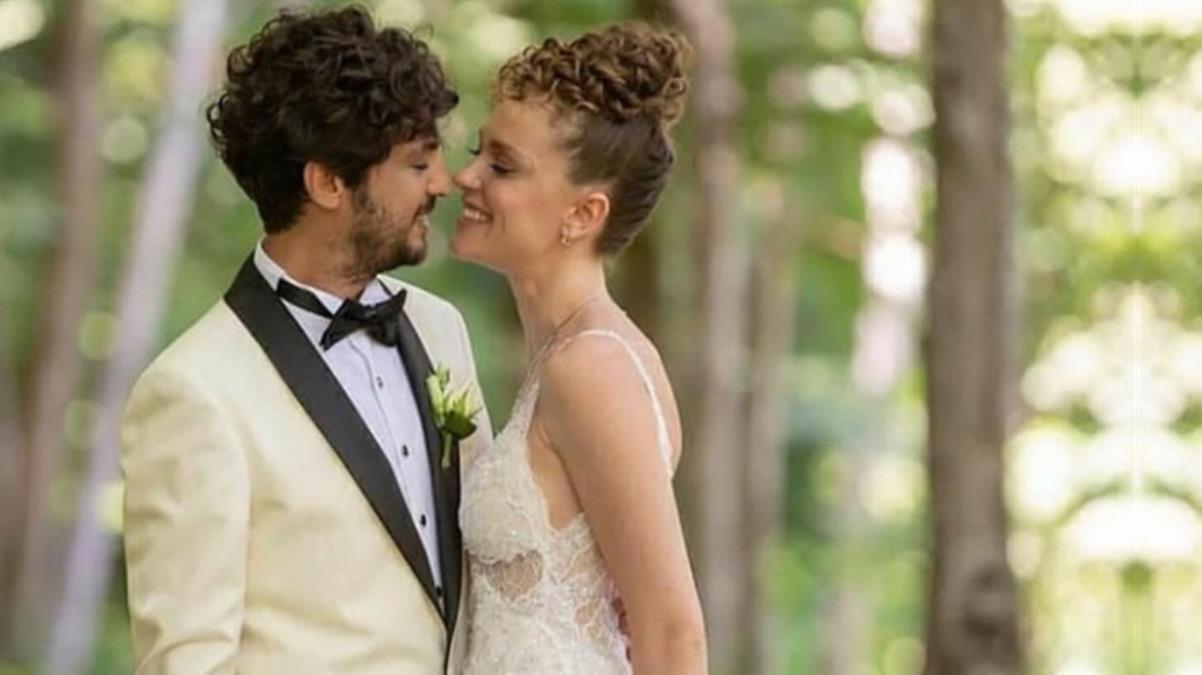 Taner Ölmez ve Eşi Ece Çeşmioğlu’ndan Müjde!