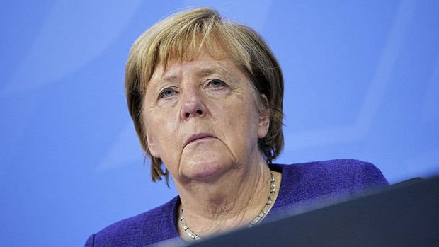 Merkel’den Koronavirüs Uyarısı