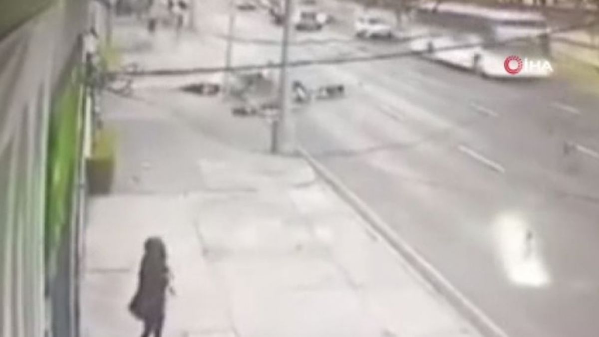 Meksika’da Dehşet: “Sarhoş Sürücü Bisikletlilerin Arasına Daldı!”