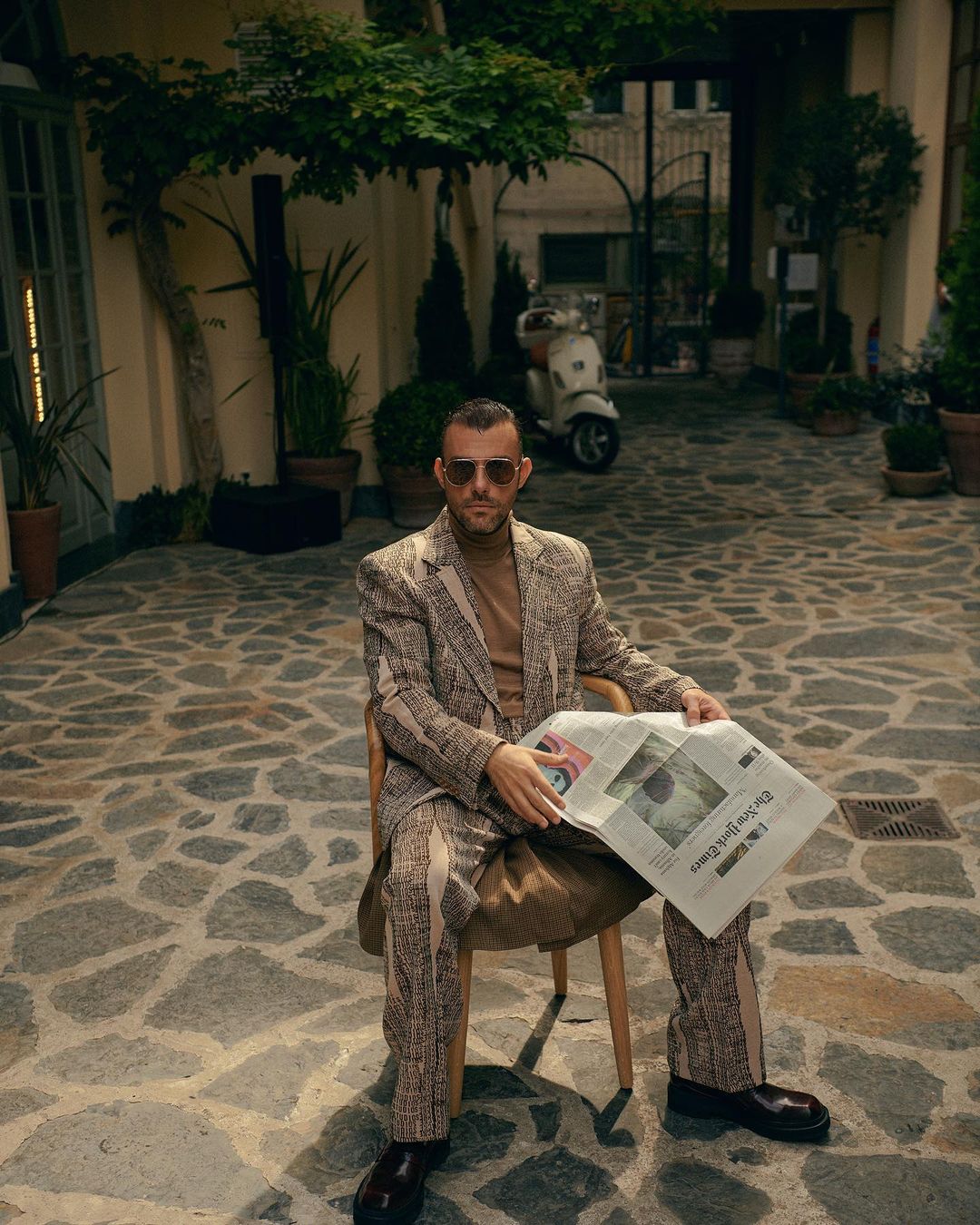 Salih Bademci Yılın Oyuncusu Ödülünün Sahibi Oldu