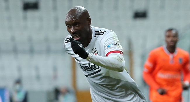 Beşiktaş’tan Flaş Atiba Kararı!