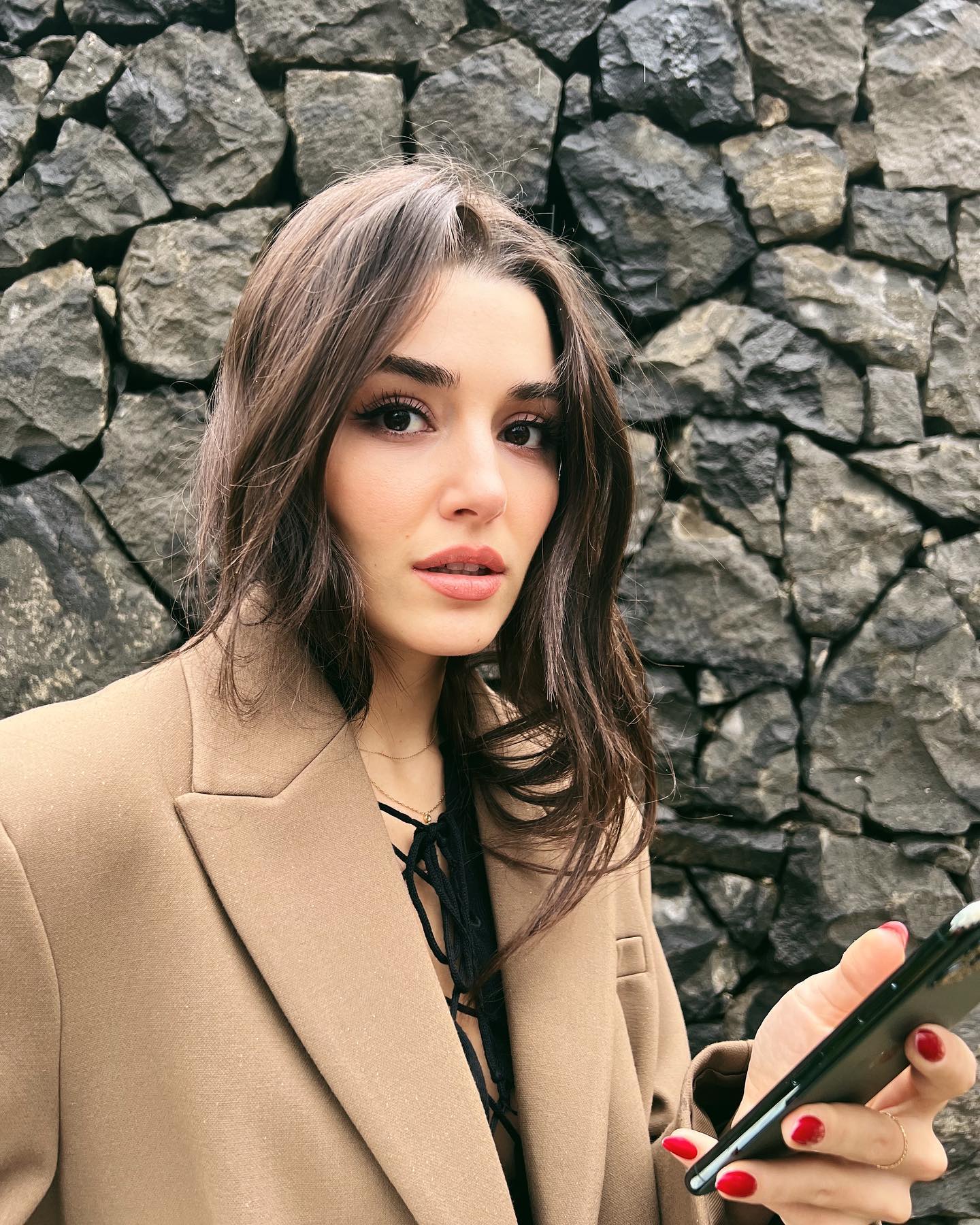 Hande Erçel Kaan Yıldırım Aşkını Sonunda İtiraf Etti