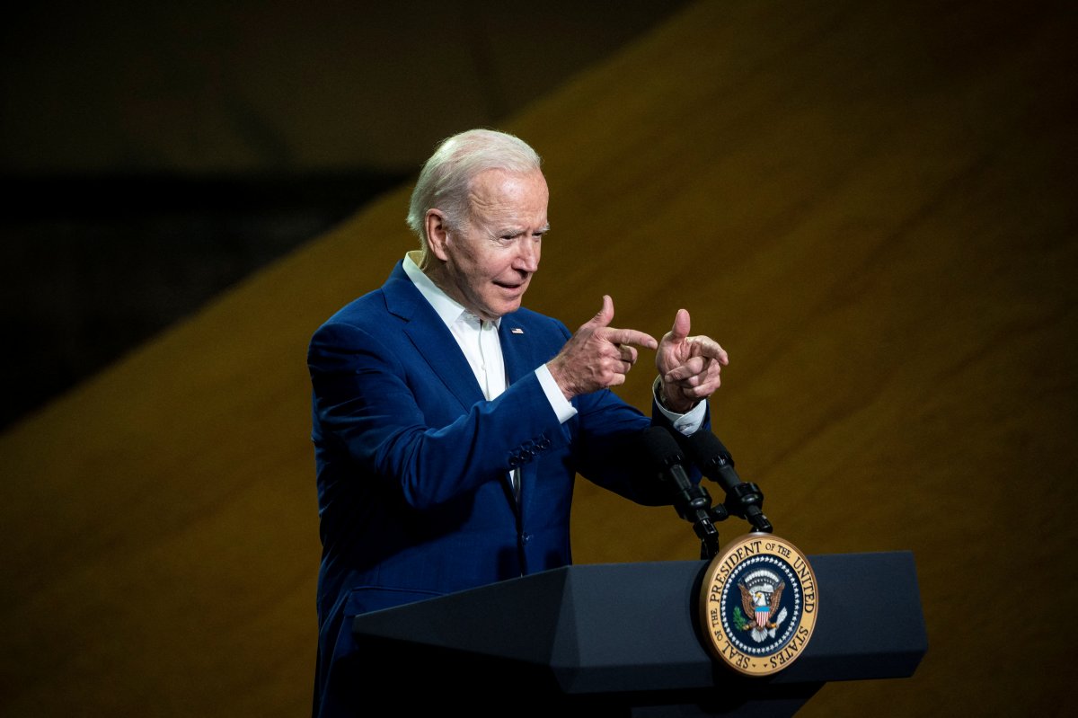 Biden Putin'i Soykırım Yapmakla Suçladı