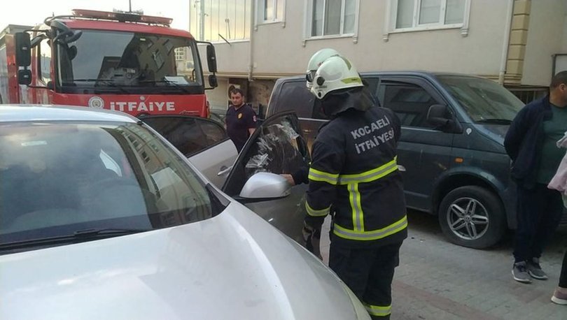 Araçta Kalan Bebeği İtfaiye Kurtardı!