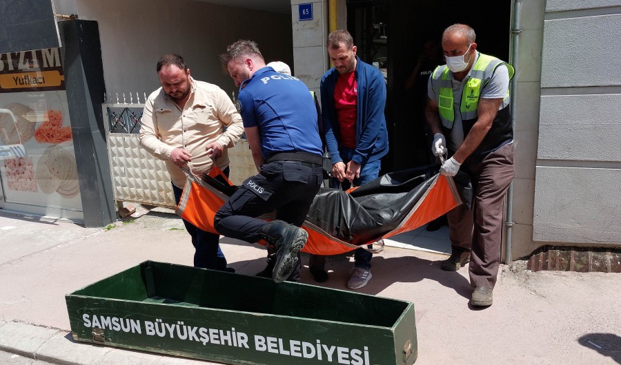 Evinin Banyosunda Ölü Bulundu