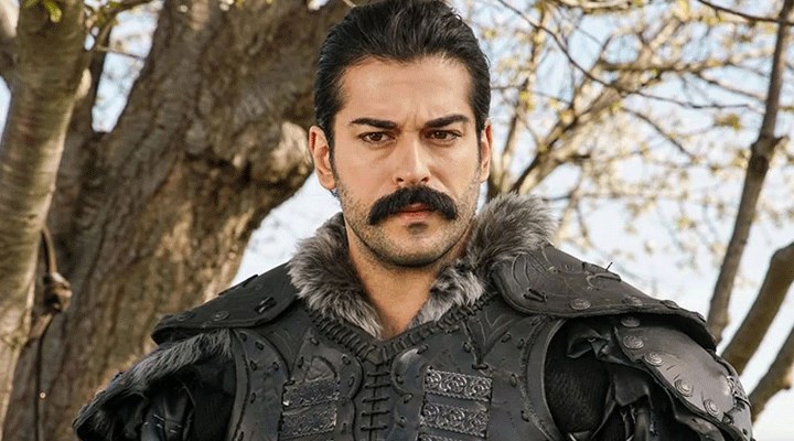 Burak Özçivit’e ‘Hakaret’ Suçundan Para Cezası