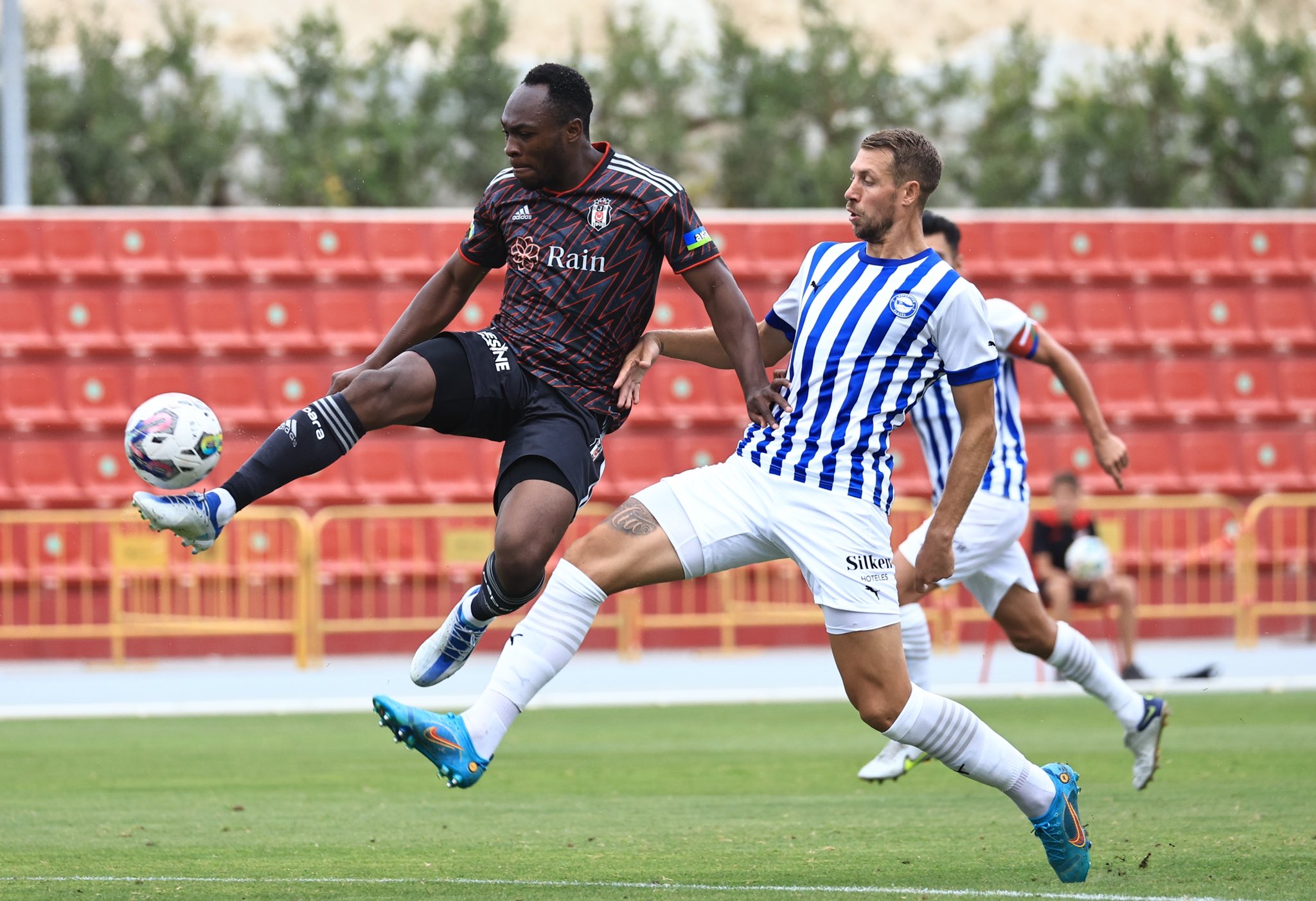 Beşiktaş’tan Tatsız Prova