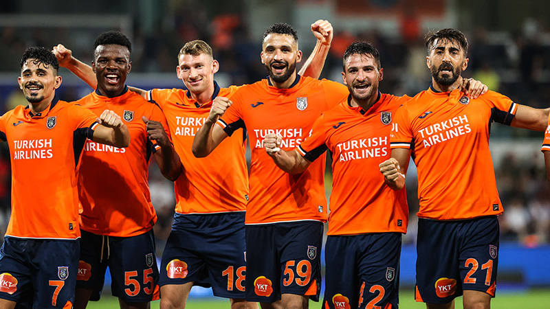 Başakşehir Turladı... Maç sonucu: Başakşehir 3-0 Breidablik