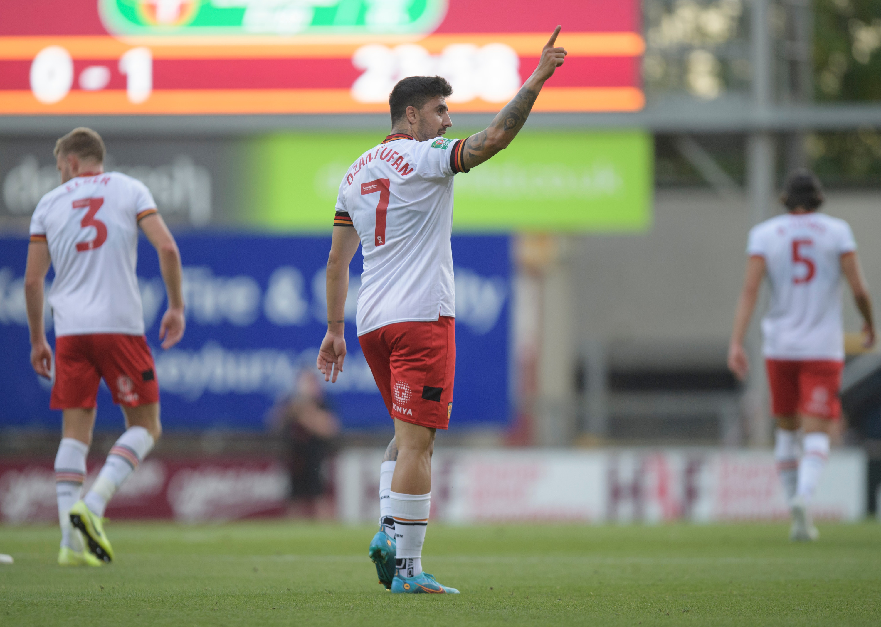 Ozan Tufan İngiltere’de Gollerine Devam Ediyor!