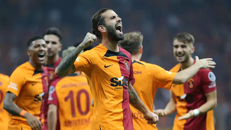 Galatasaray 2 - 0 Konyaspor.. Galatasaray Yeni Lider oldu...