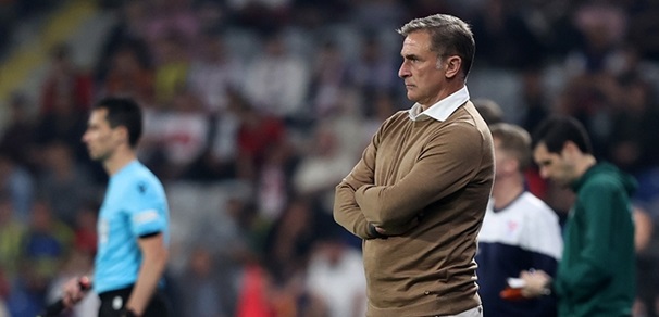 Lüksemburg ve Faroe Adaları'na Milli Takım Kaybediyor, Kuntz Hala Galatasaray'ın Yıldızını Uzaktan İzliyor.