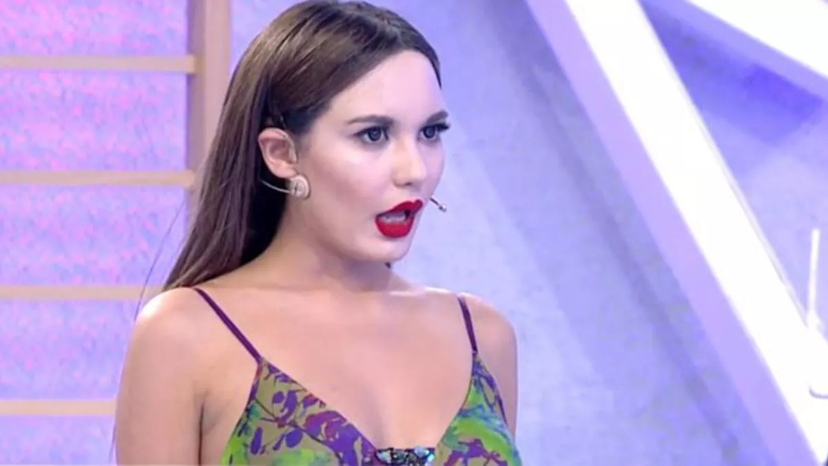 Bahar Candan Kimdir?